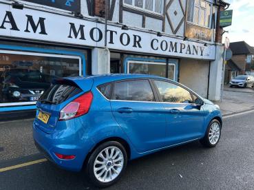 FORD FIESTA TITANIUM X